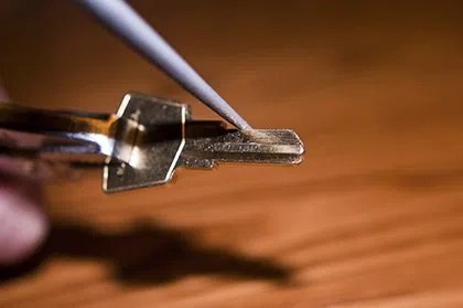 Rockland MA Locksmith Store Rockland, MA 781-664-9491 - broken-key-extraction